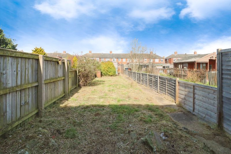 Property photo 2 of 11 Photo 1