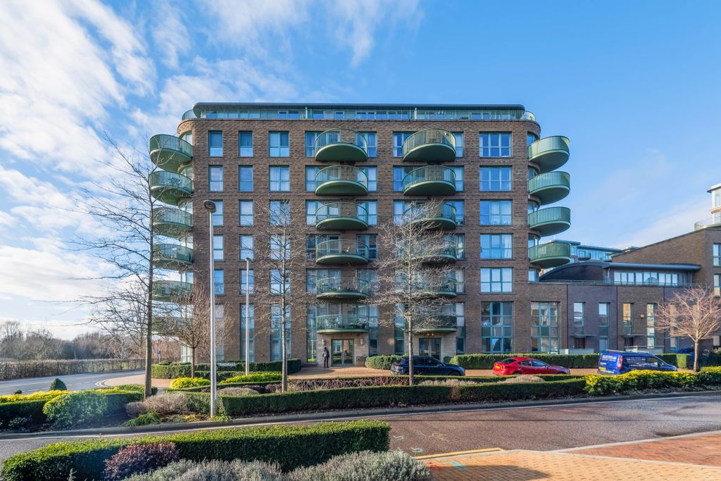 Property photo 1 of 14 External