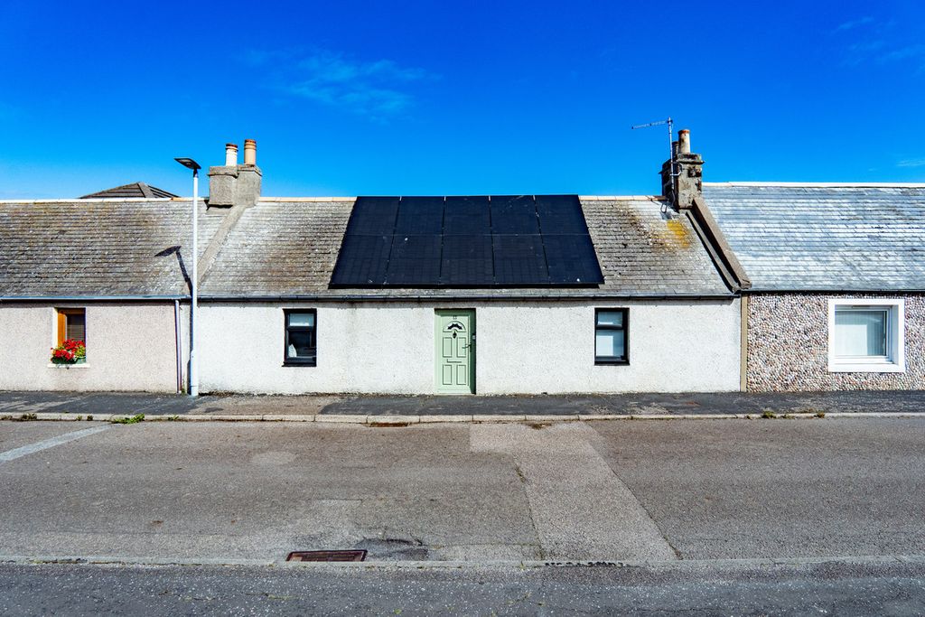 Property photo 1 of 42