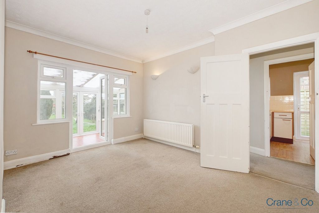 Property photo 2 of 22