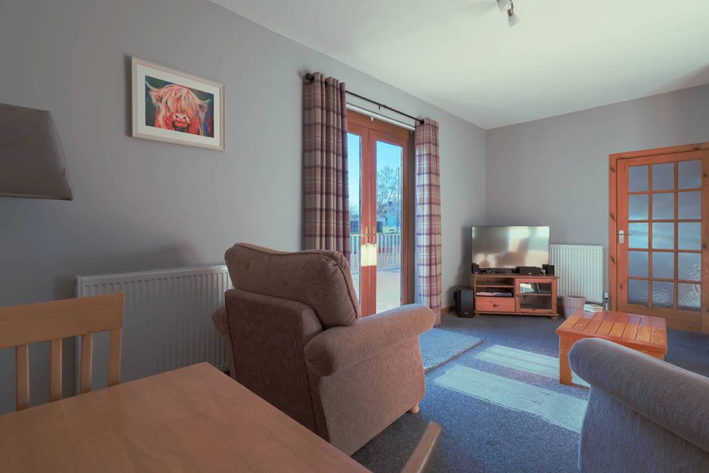 Property photo 3 of 24