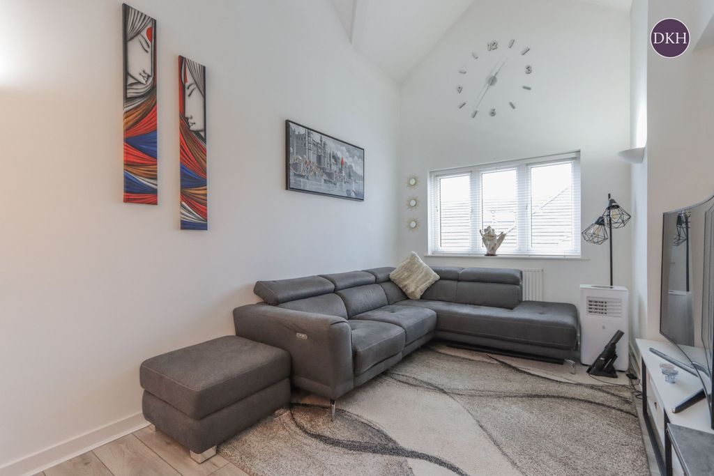 Property photo 3 of 13 Picture No. 04