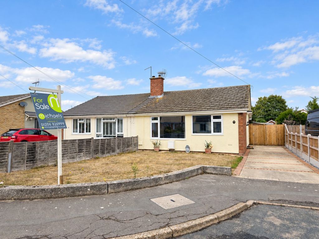 Property photo 1 of 12