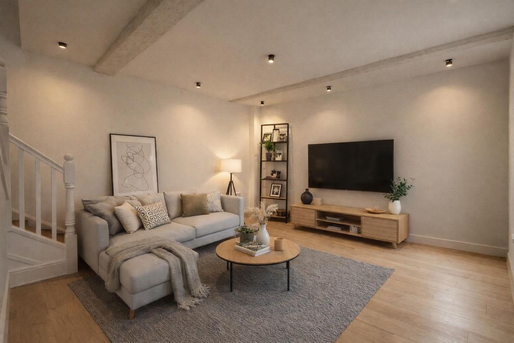 Property photo 3 of 7