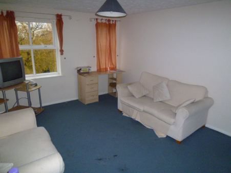 Property photo 3 of 6 Photograph 3