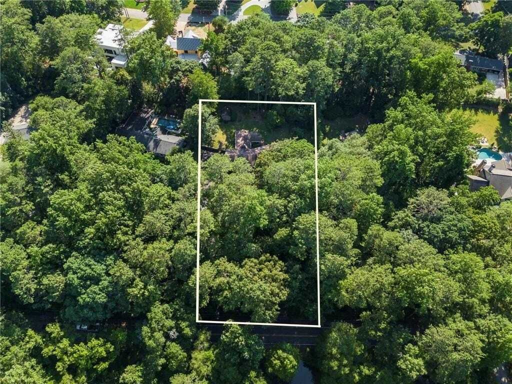 Property photo 1 of 30