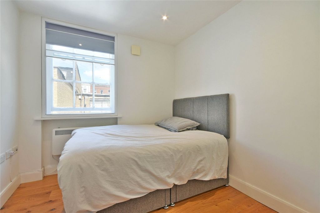 Property photo 3 of 10 Picture No. 21