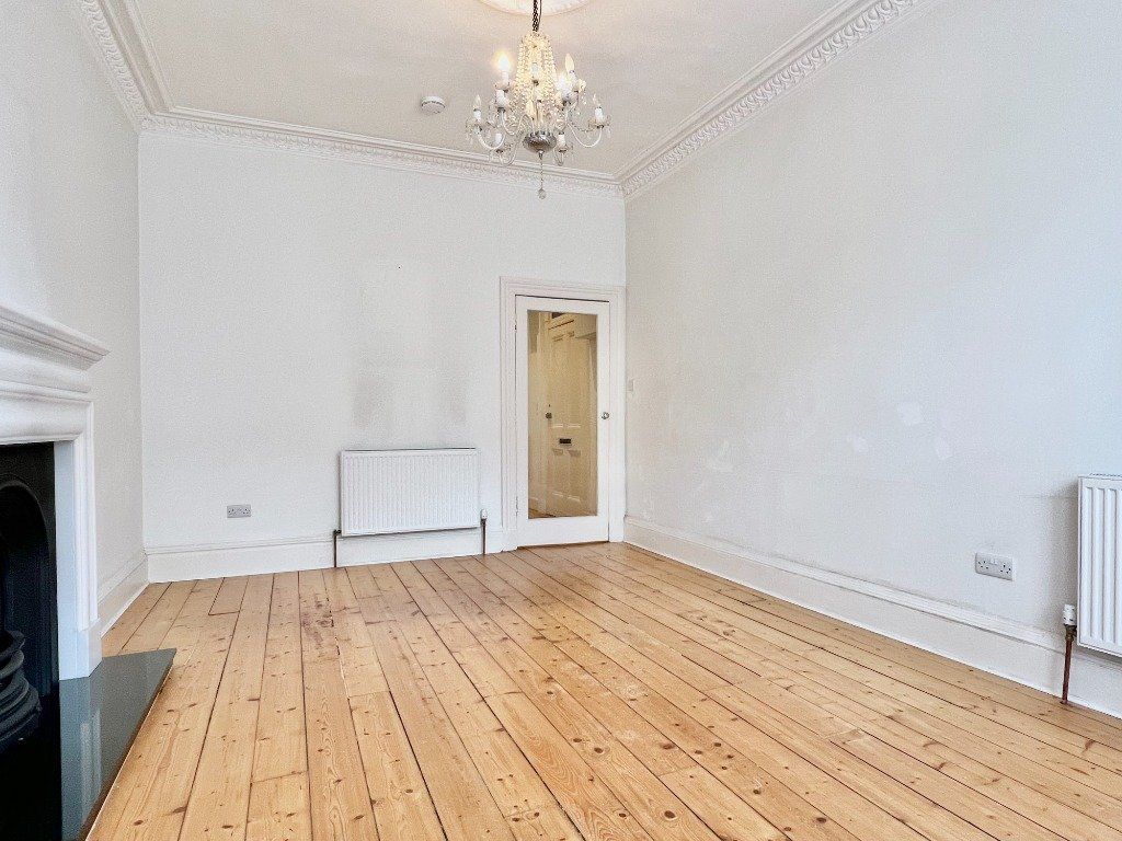 Property photo 3 of 14 Photo 3