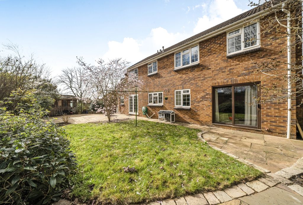 Property photo 2 of 17 1432967-5-69c3F5c...