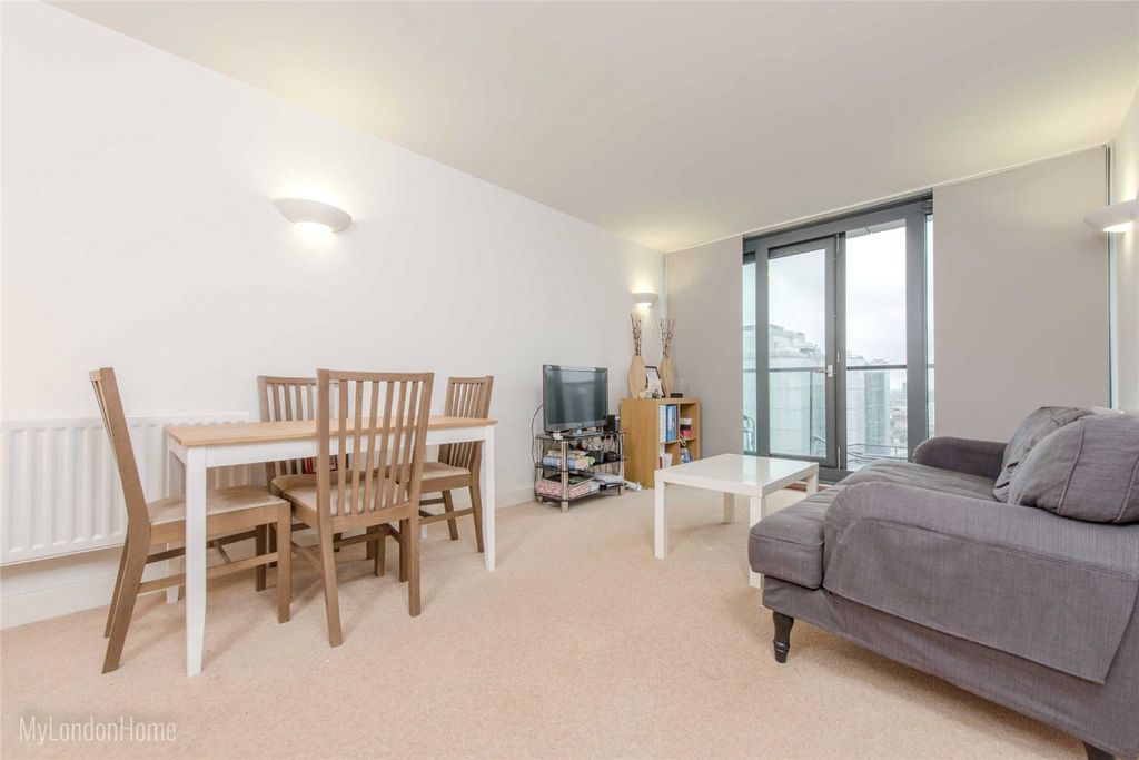 Property photo 1 of 10 Reception Room