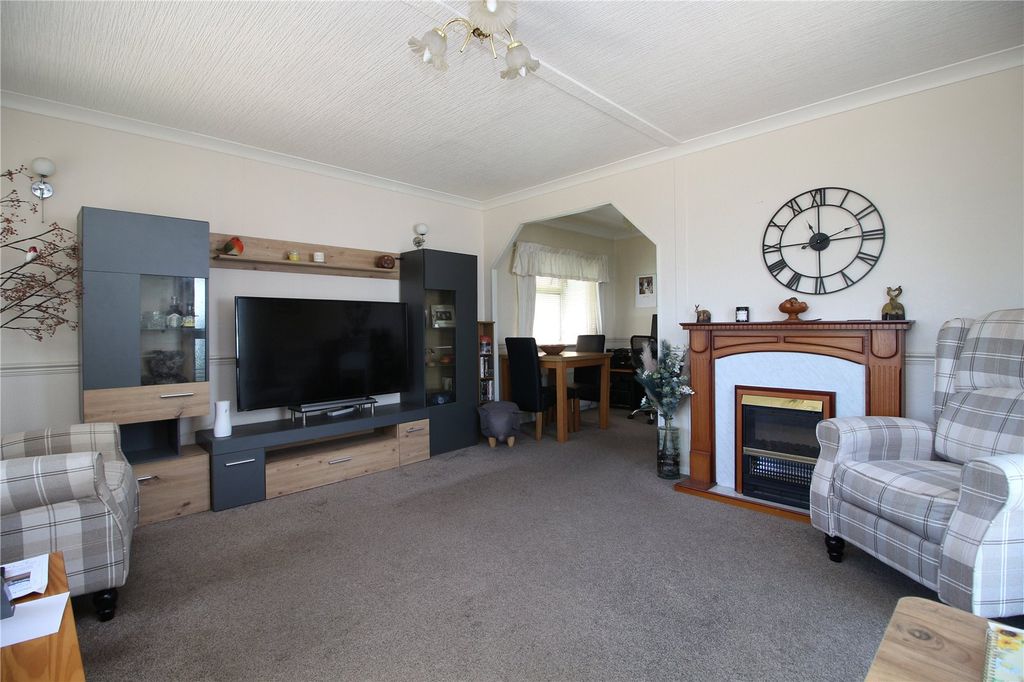 Property photo 2 of 14 Picture No. 03