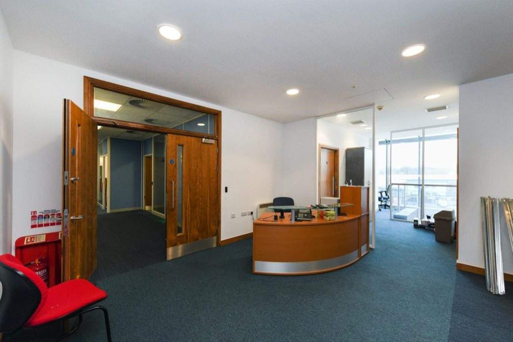 Property photo 2 of 5