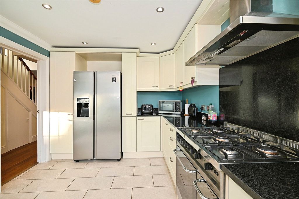 Property photo 3 of 18 Picture No. 26