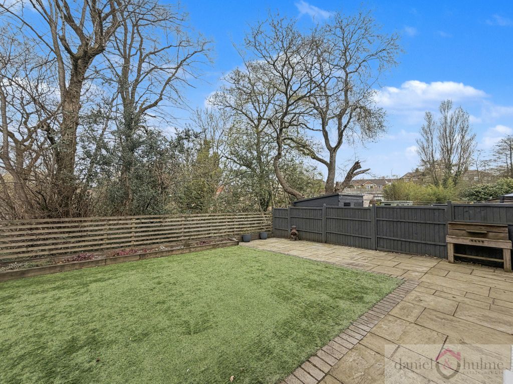 Property photo 3 of 25 Img_7412