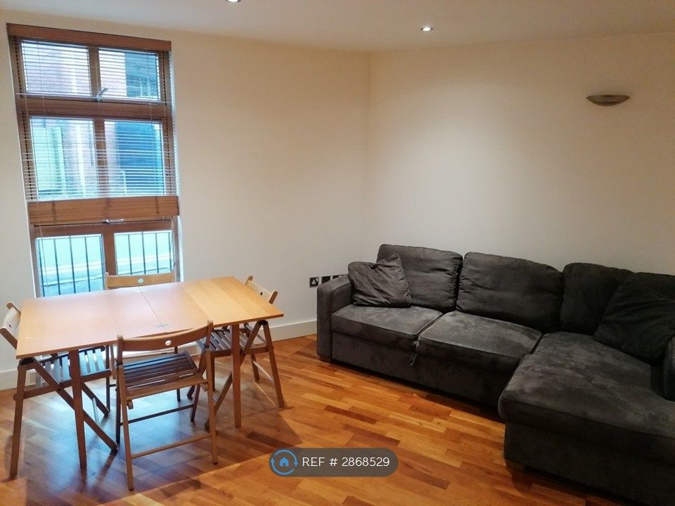 Property photo 2 of 11