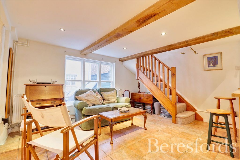 Property photo 2 of 17 Picture No. 08