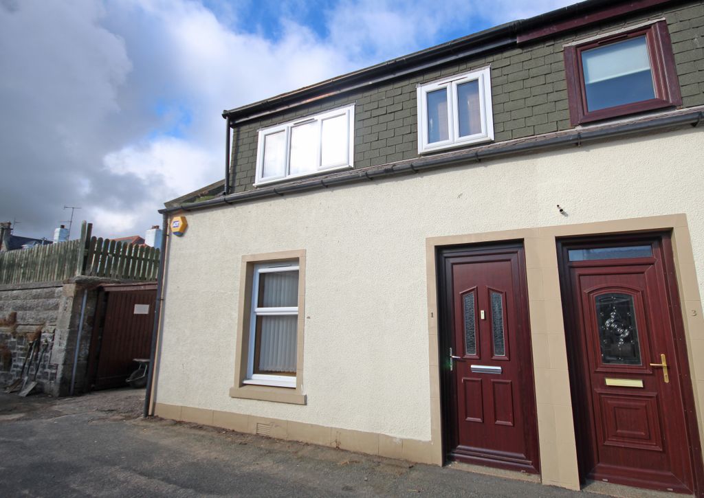 Property photo 1 of 15 1 Stuart Lane