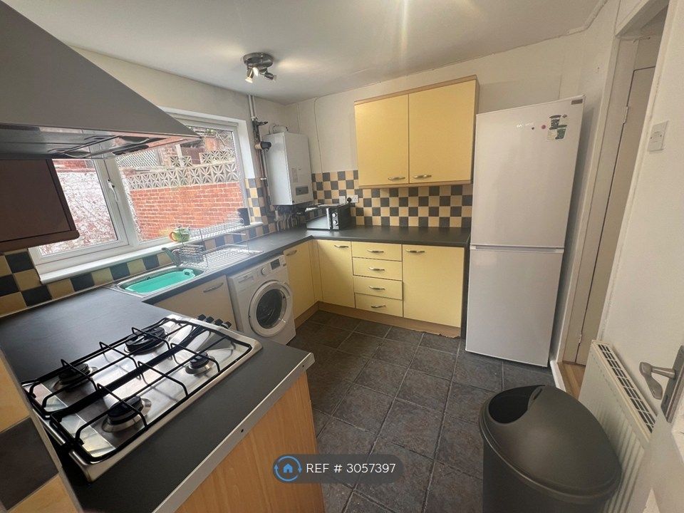 Property photo 2 of 5