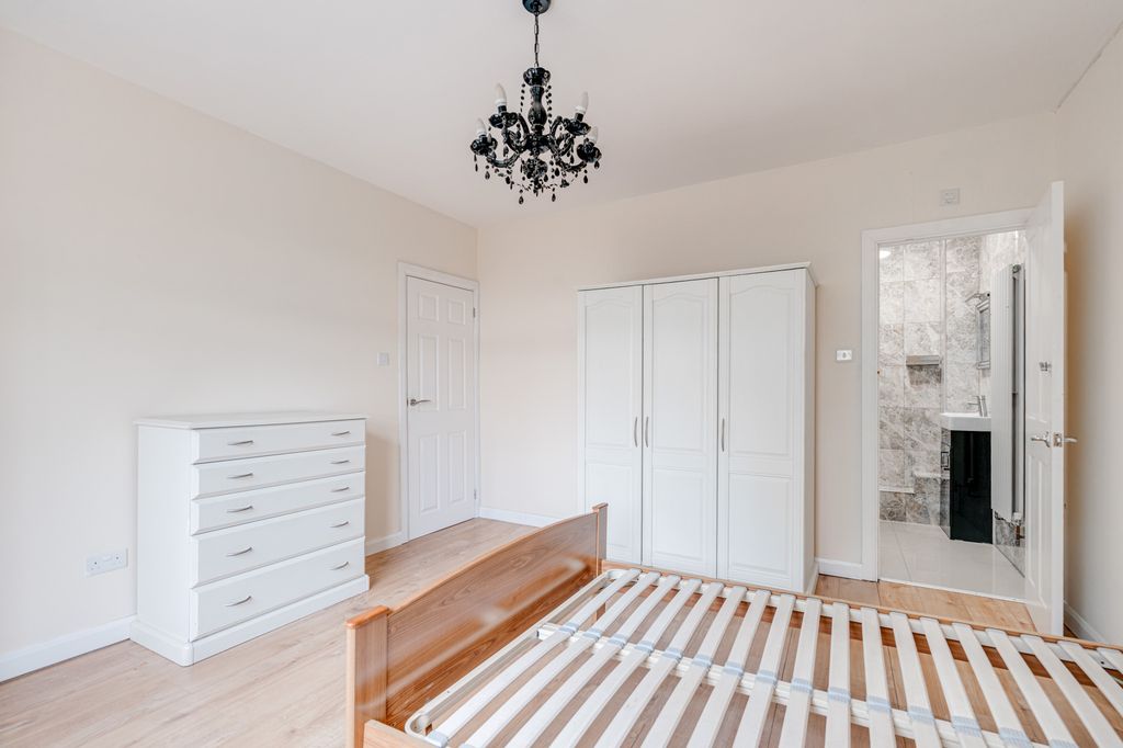 Property photo 3 of 8 Dsc00571Hdr