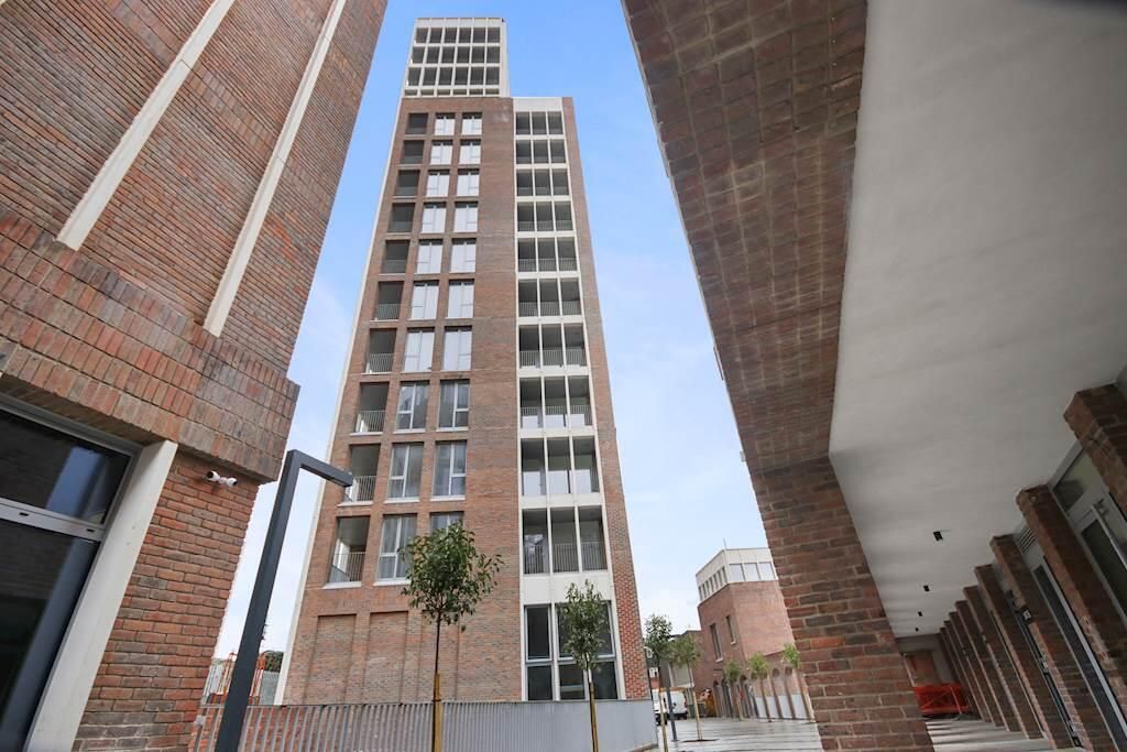 Property photo 1 of 15 Front (Exterior)