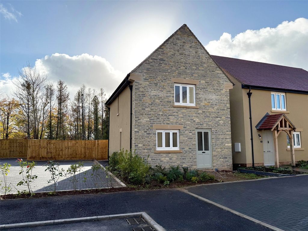 Property photo 1 of 6 Plot 31 Main