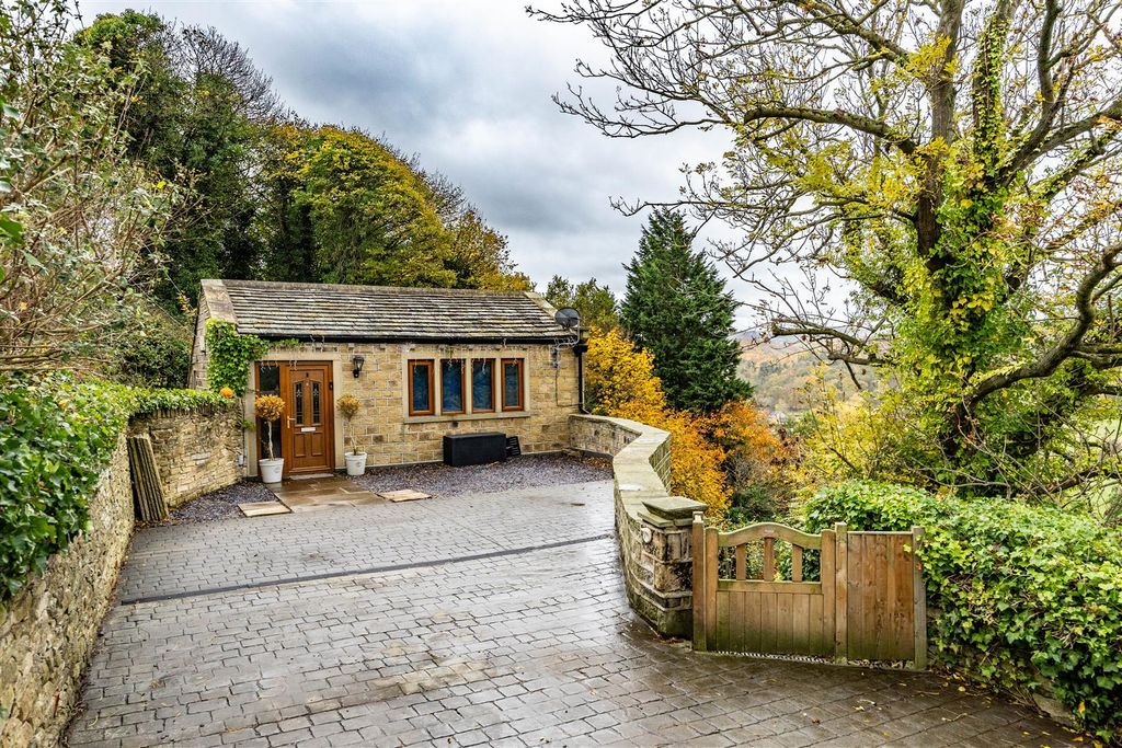 Property photo 3 of 47 6Glhudds-031125-45.Jpg