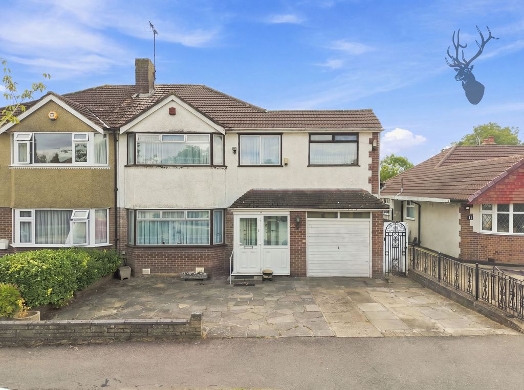 Property photo 1 of 24