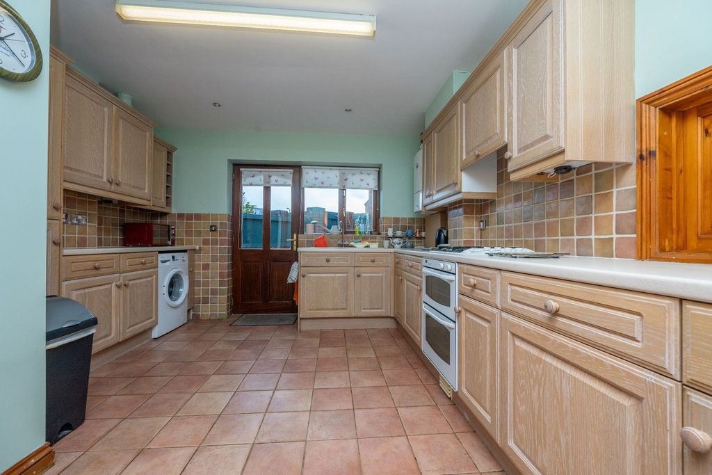 Property photo 3 of 24 Photograph 3