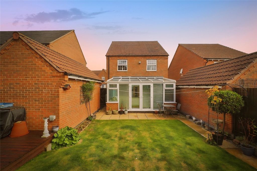 Property photo 2 of 16 Picture No. 20