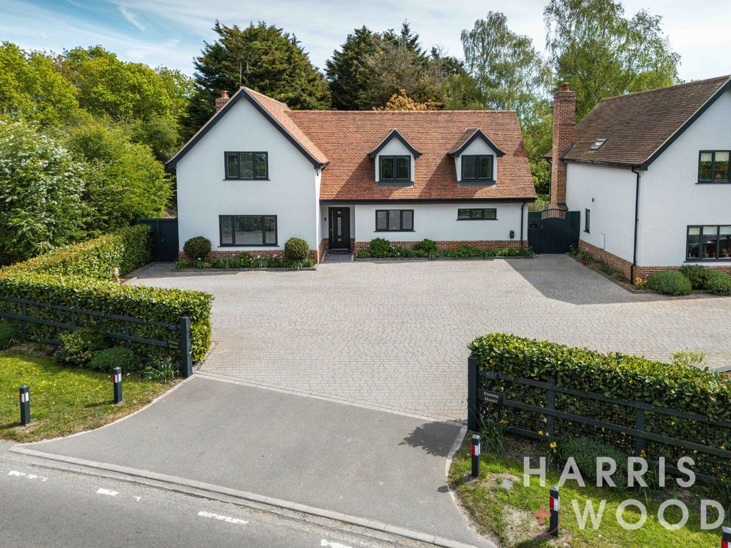 Property photo 1 of 60 5060292