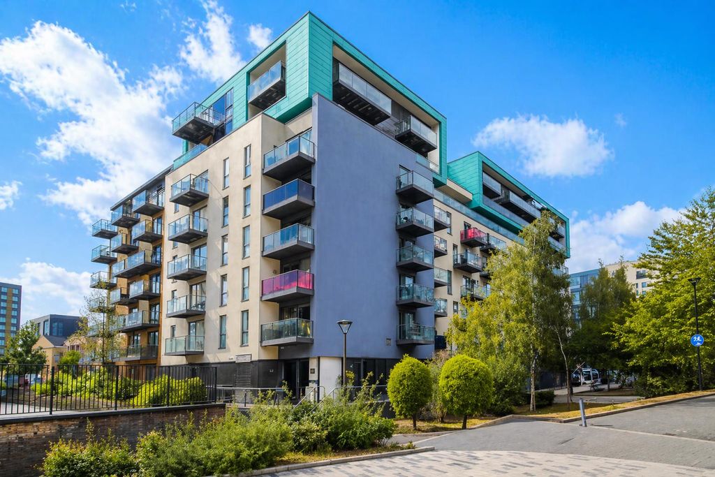 Property photo 1 of 5 Chatgpt Image Apr 23, 2026, 10_35_46 Am.Png