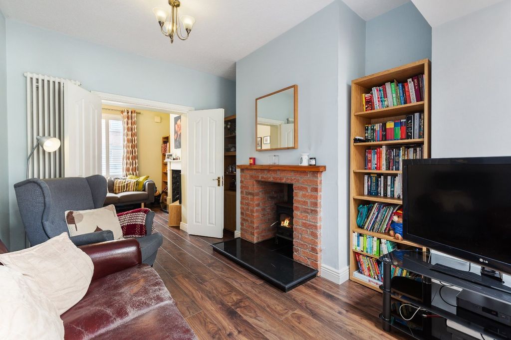 Property photo 3 of 18 Picture No. 03