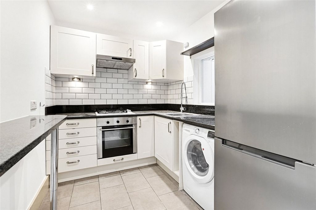 Property photo 2 of 15 Kitchen