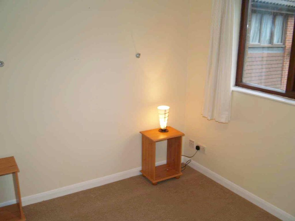Property photo 2 of 5 Lounge Area