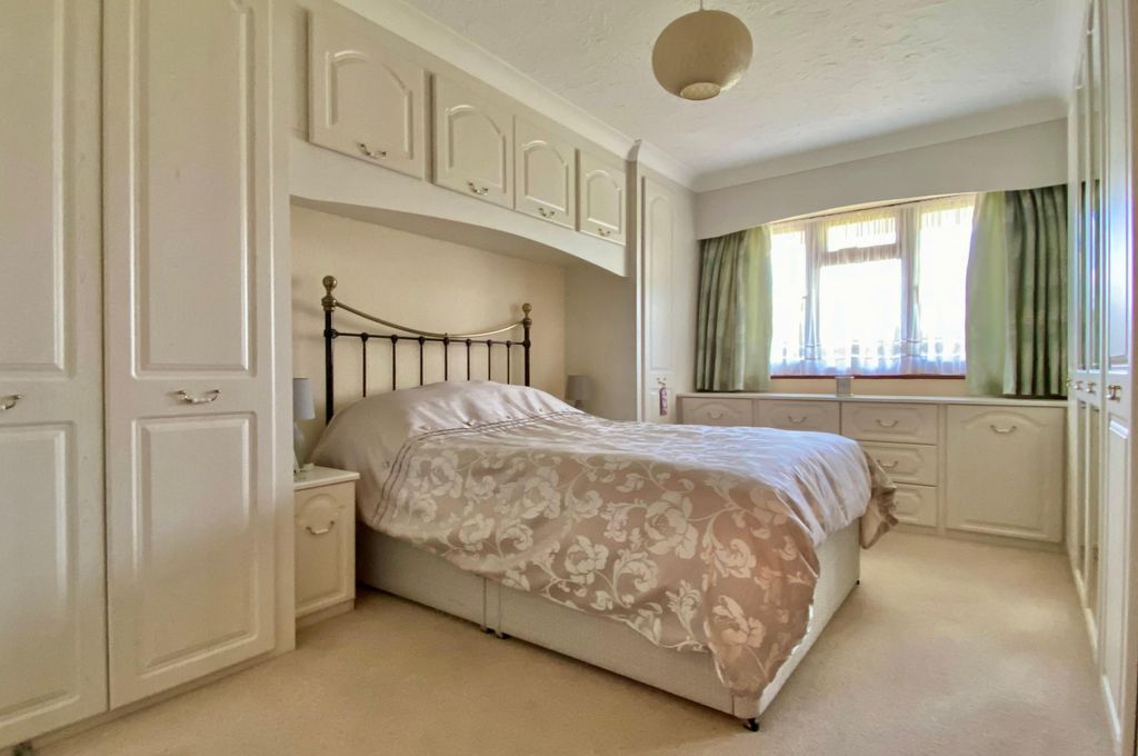 Property photo 3 of 20 Gallery