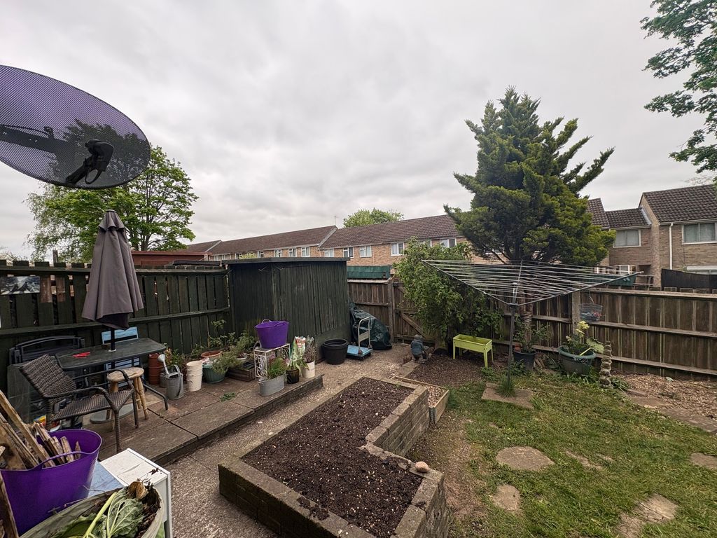 Property photo 2 of 2