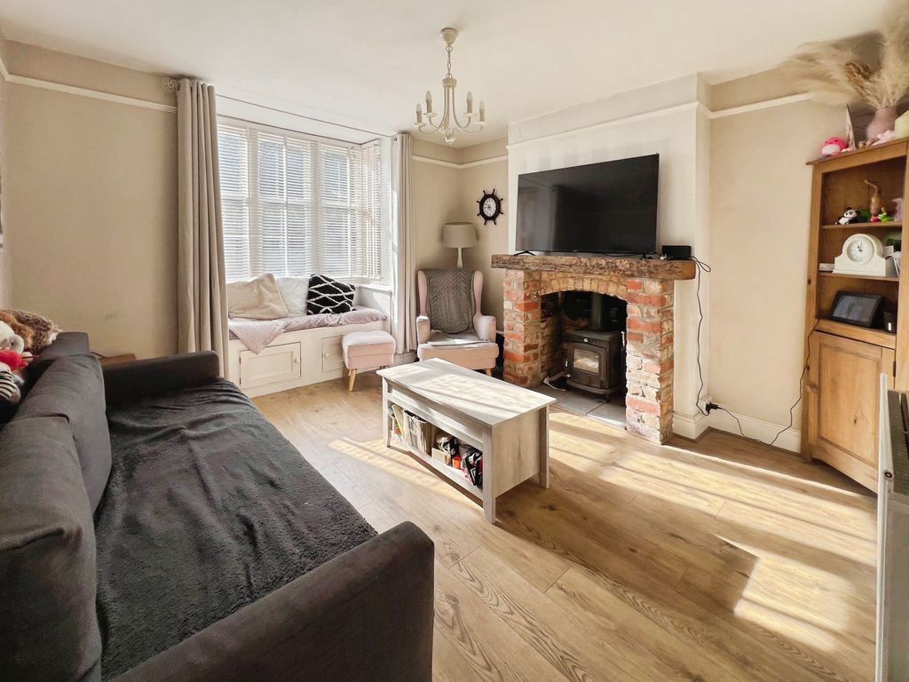 Property photo 2 of 21 Img_7358