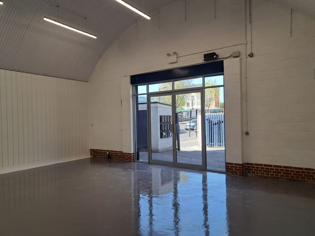Property photo 2 of 5 Flexible Property Space