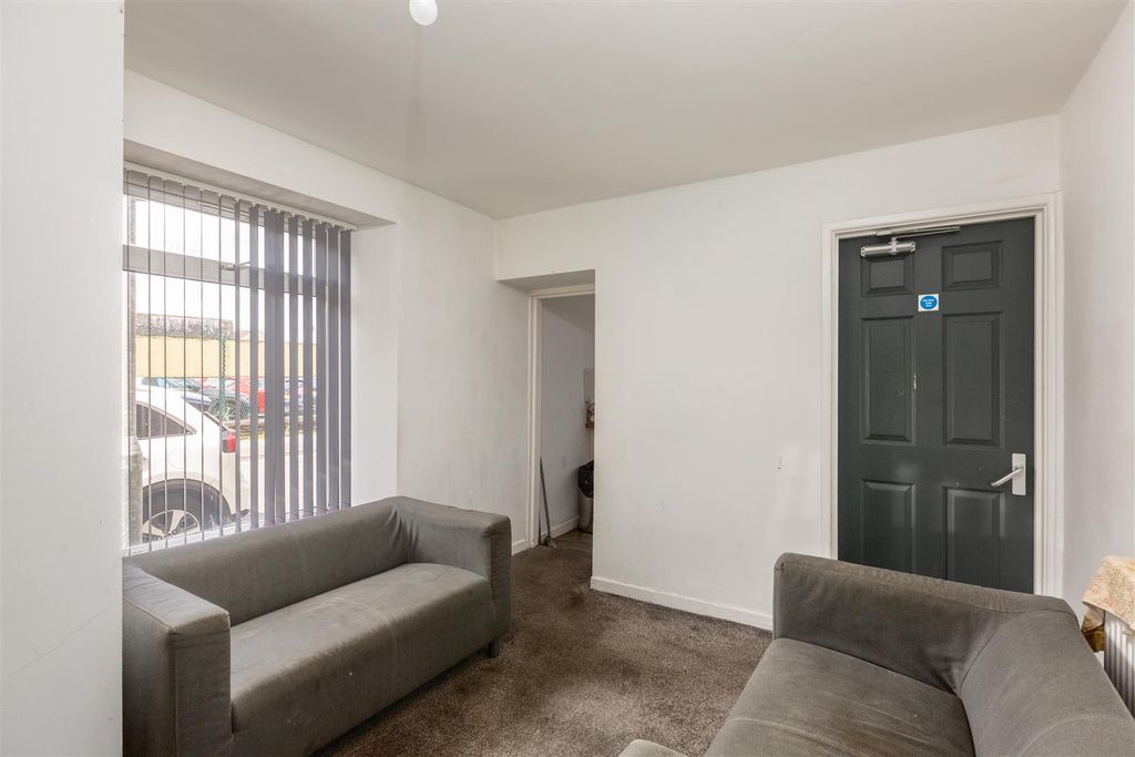 Property photo 2 of 22 Cz0A2123-Edit.Jpg