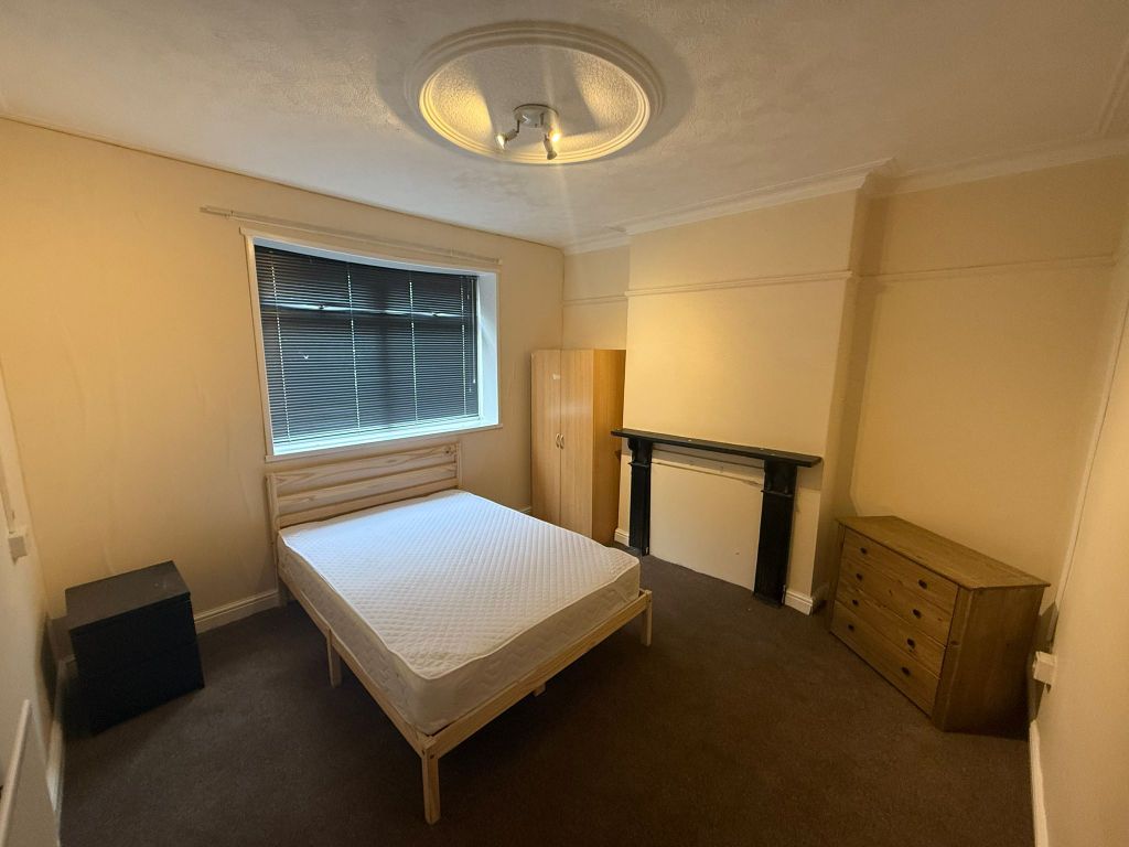 Property photo 1 of 4
