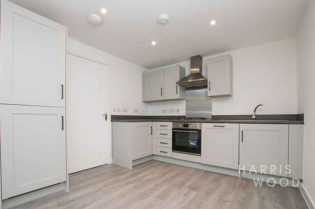 Property photo 2 of 13 Picture No. 04