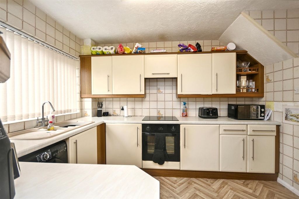 Additional image 9 of 3 bed end terrace house for saleThe Rising, Eastbourne BN23
