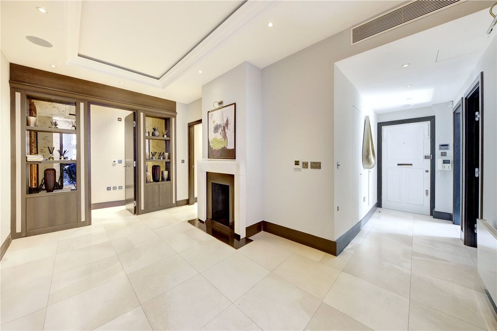 Property photo 2 of 10 Picture No. 03