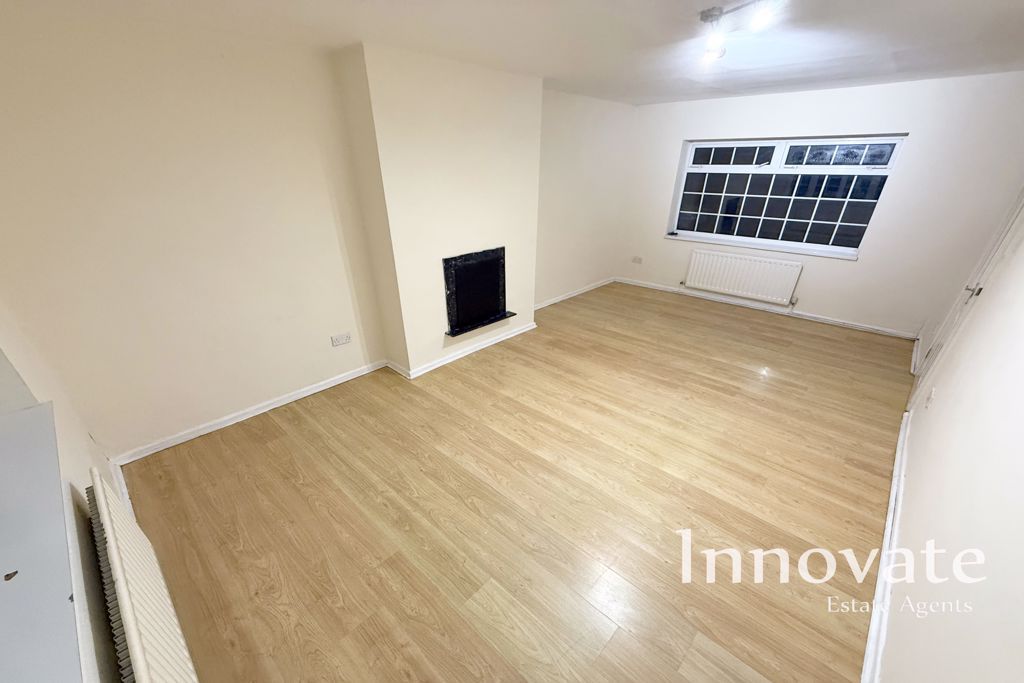 Property photo 2 of 8 Photo 2