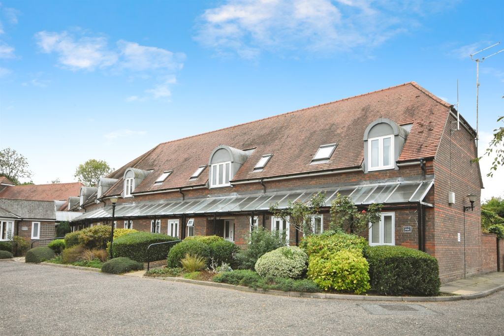 Property photo 1 of 16