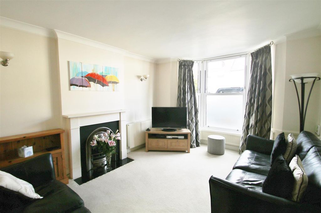 Property photo 2 of 16 Img_6988.Jpg