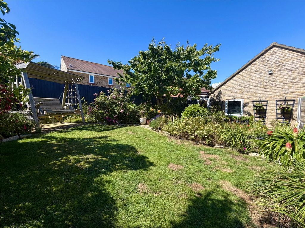 Property photo 3 of 21 Picture No. 07