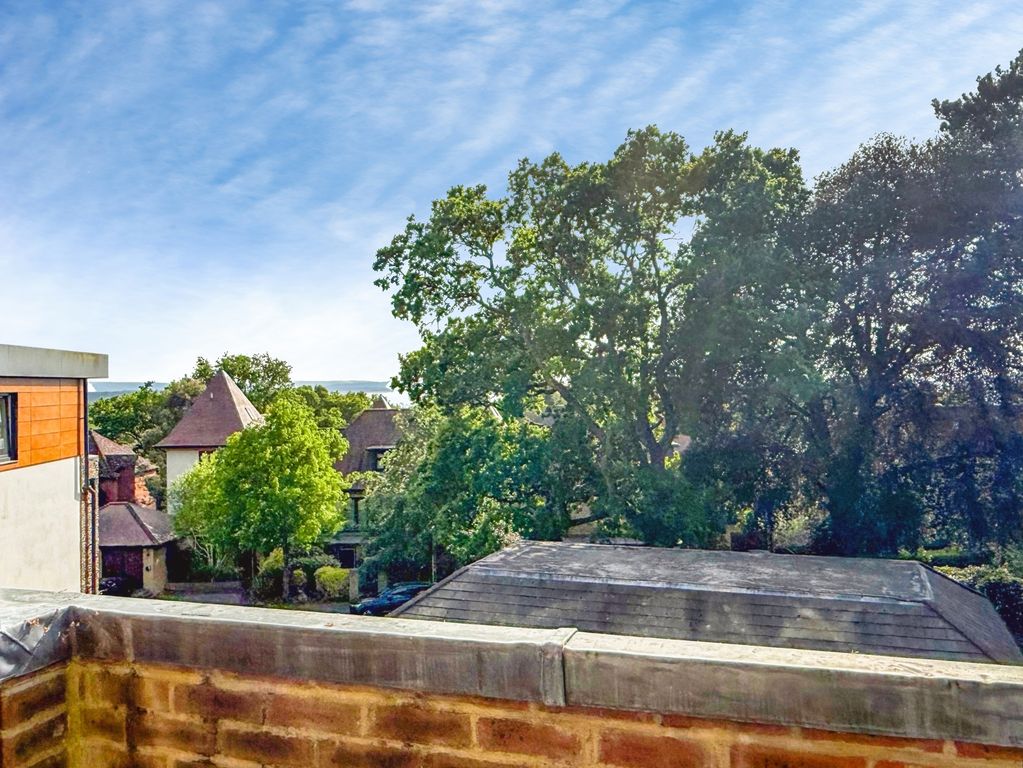 Property photo 2 of 17 Balcony
