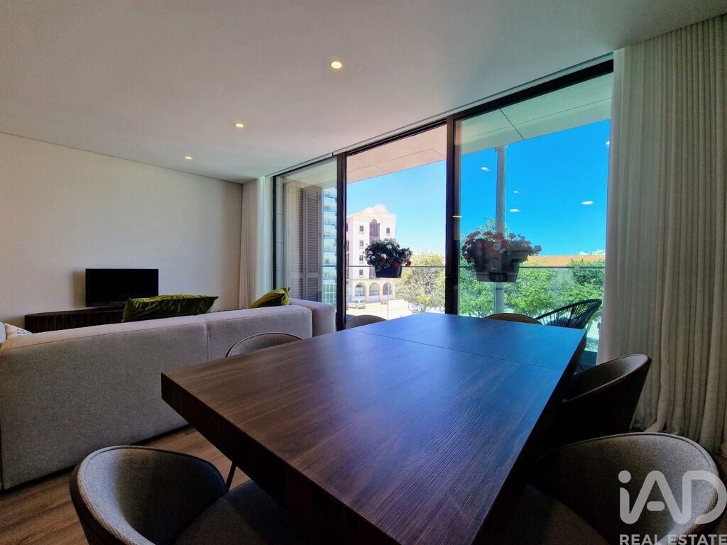 Property photo 3 of 36