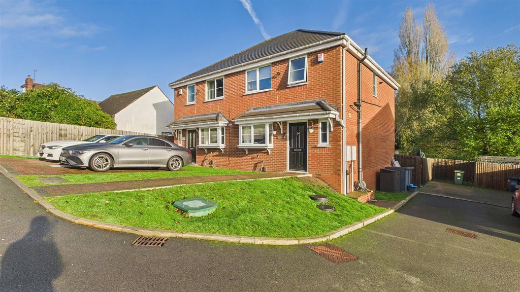 Property photo 1 of 21 Cam05101G0-Pr0100-Still022.Jpg